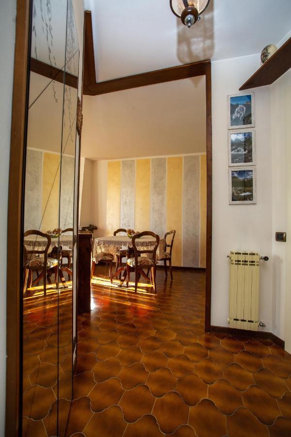 Casa Vacanze Heidi Vista Lago Verbania Ngoại thất bức ảnh