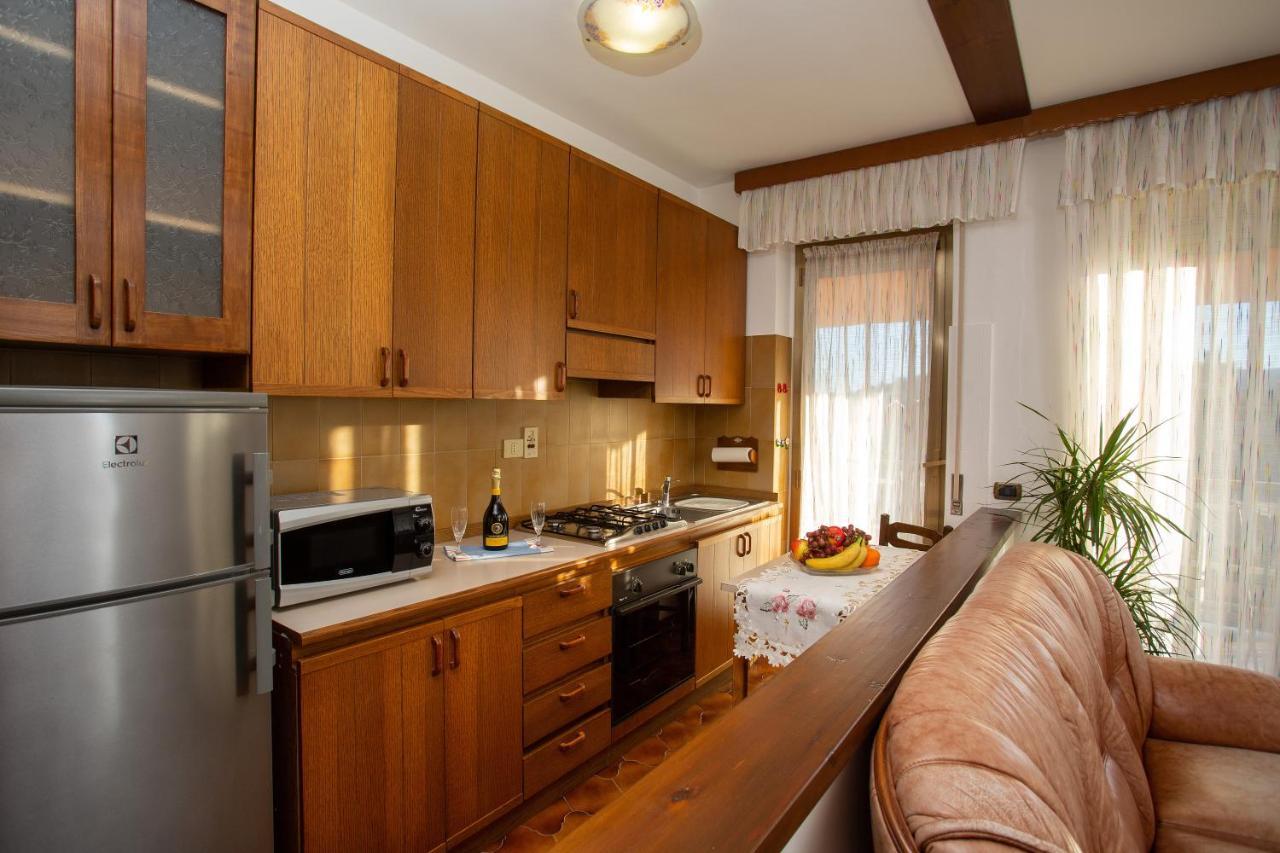 Casa Vacanze Heidi Vista Lago Verbania Ngoại thất bức ảnh