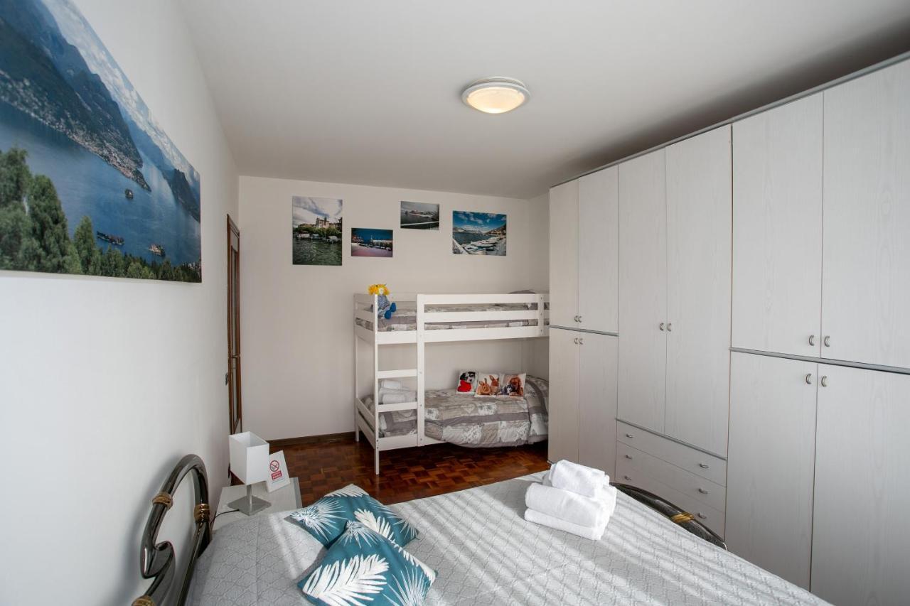 Casa Vacanze Heidi Vista Lago Verbania Ngoại thất bức ảnh